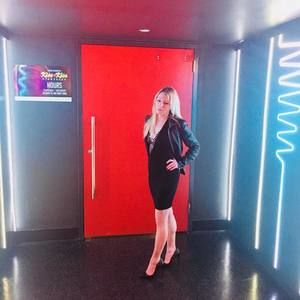 Meet your Posher, Dana